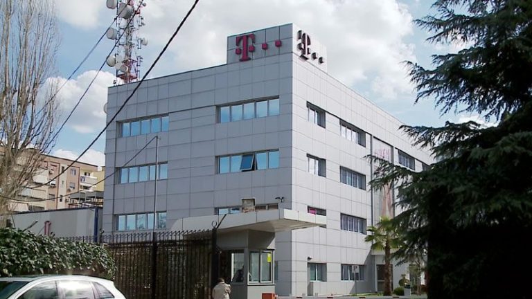Telekom Albania: Serbët në Tiranë për të marrë leje