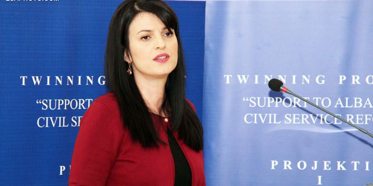 Zbardhet raporti, DAP fut në skaner punonjësit e pushtetit vendor, në fillim të 2019 ristrukturim pagash në administratë