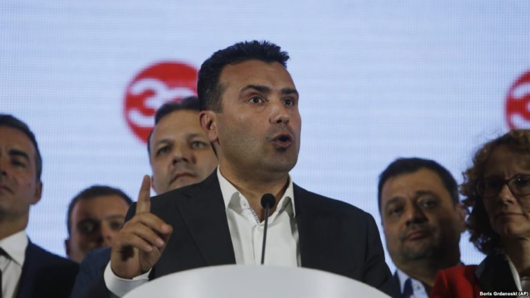 Zaev paralajmëron bisedime me opozitën për ndryshimet kushtetuese
