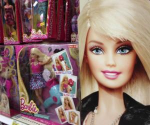 skynews-barbie-mattel-doll_4448407-527x375