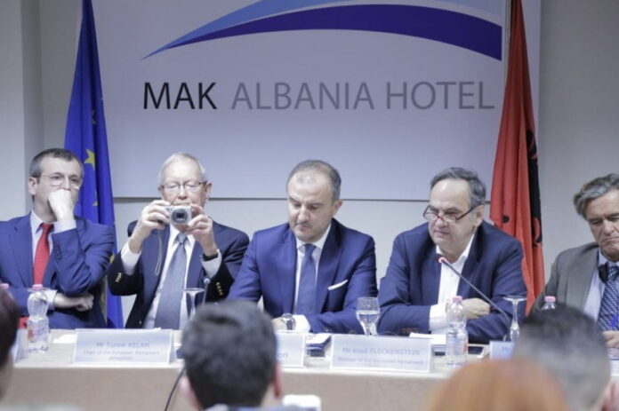 konferenca-eurodeputete1