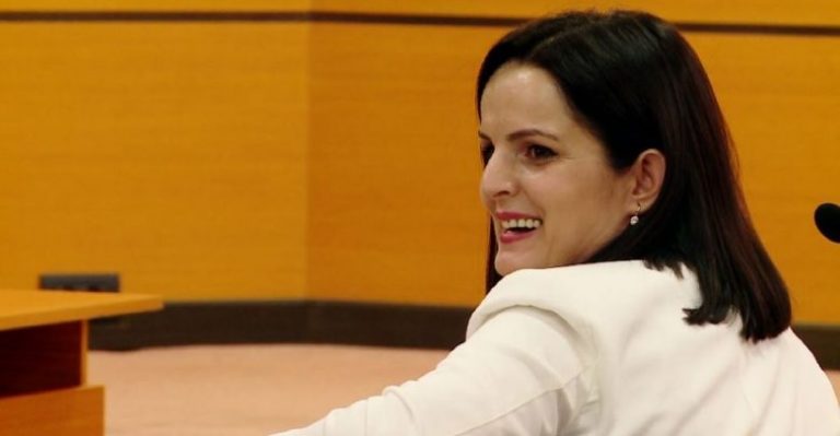 Shkarkohet anëtarja e KLP