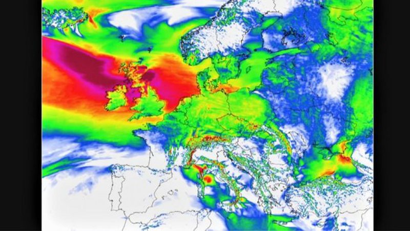 20E9AD4B-C7CE-4877-B1E1-D4522203EBBB