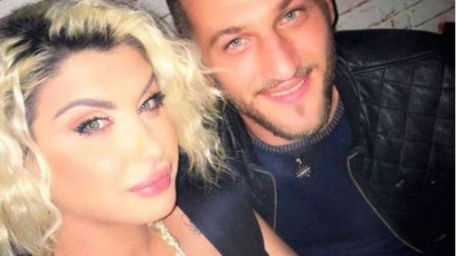 4E3CE176-D16D-4966-BF0A-BFEFB287EAB1