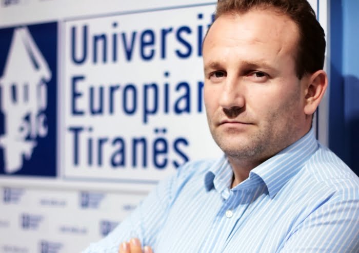 C0542798-0B50-4289-979B-833BCB372227