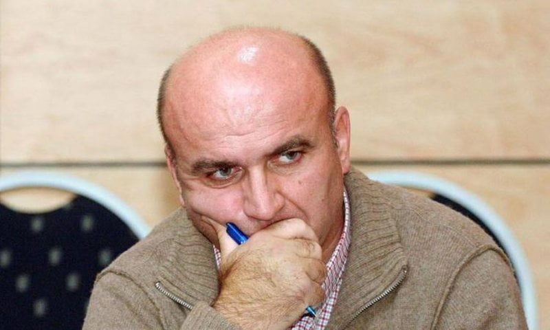 1DA64551-FFFF-49A9-A955-68EDA7C4002D