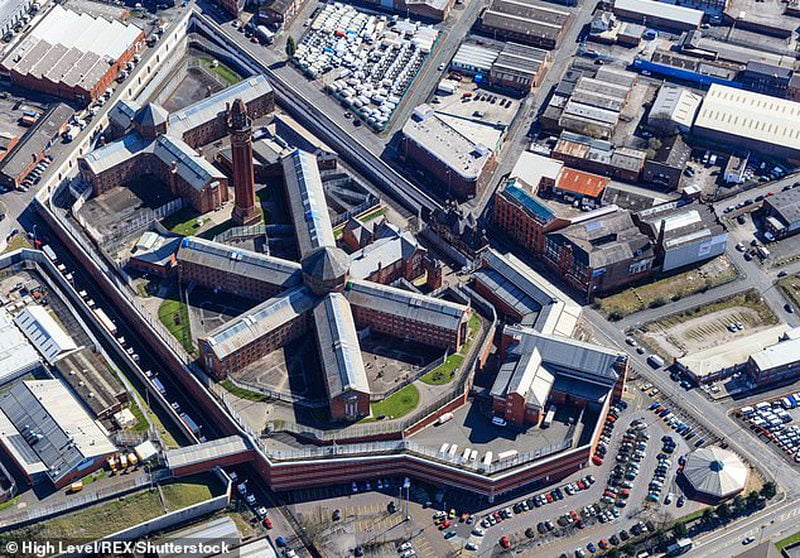 6A50350A-A6E3-4DB2-9F4A-13D5A4D0F636