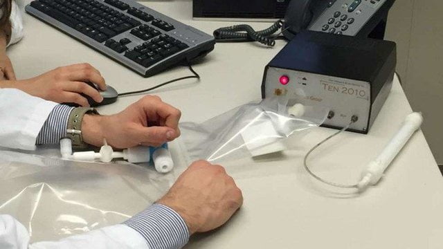 FA8D0718-43FE-4EBB-B186-5EE34283F557