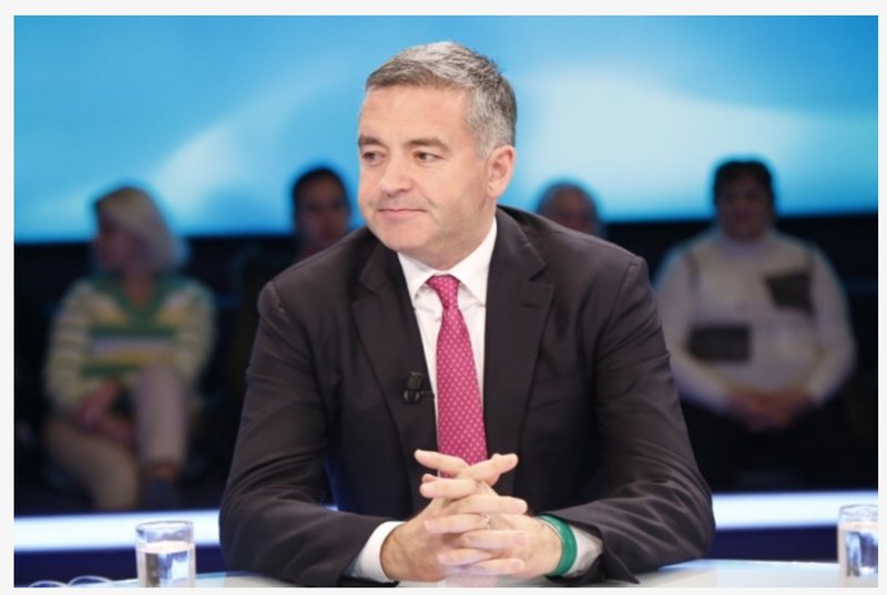 44FE2609-D924-4EA3-A381-B52EA679245B