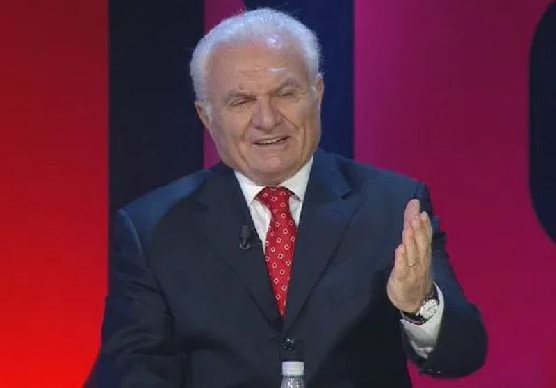 1E2E71E4-1F45-487C-9DD8-3990DE09A852