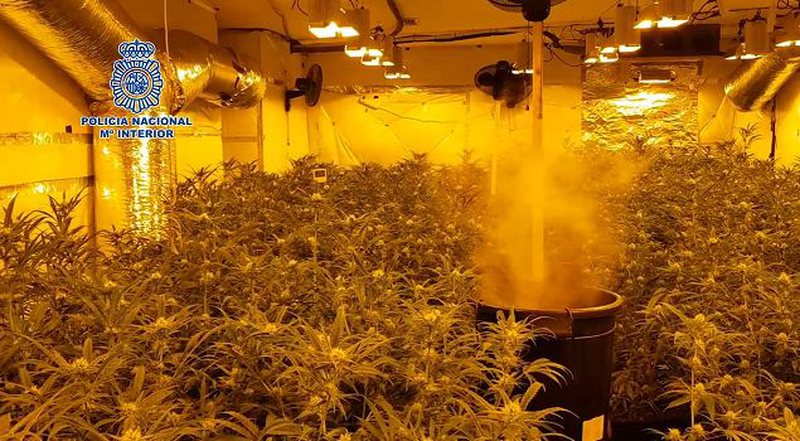 75D4F221-5E4B-4BB0-B033-7E3C7CA4AEA5