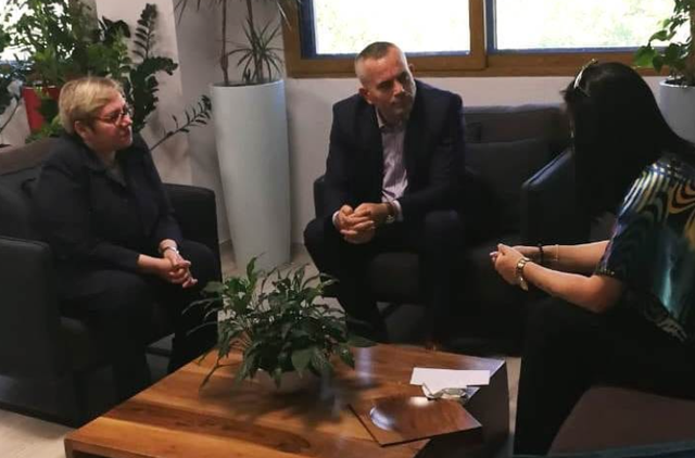 6103822A-5DFA-4A8E-9318-D42AB37CE934