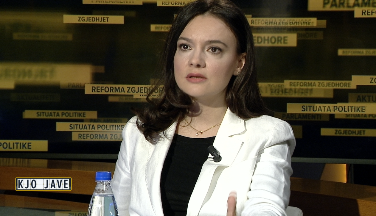 9AE0C82F-E1B1-49A7-9880-D69CE08D5388