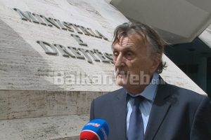 7A912B69-E181-4E98-B35D-44594F30AE75