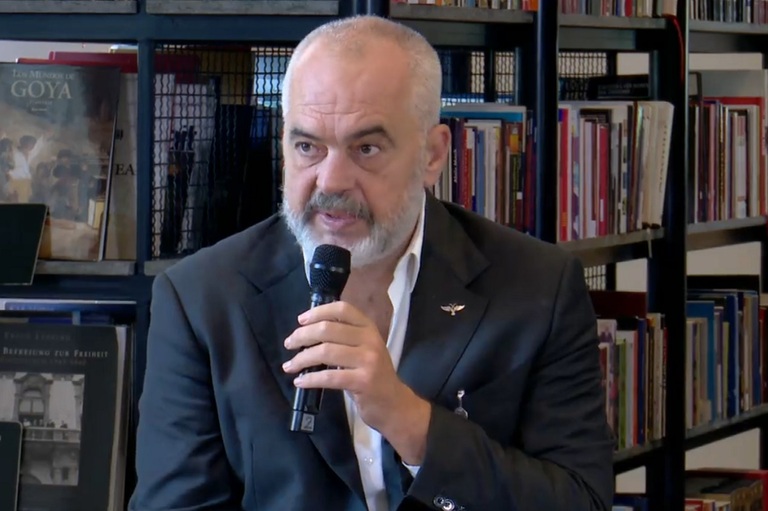 Rama u jep direktivat drejtuesve të qarqeve: Dua 74 mandate