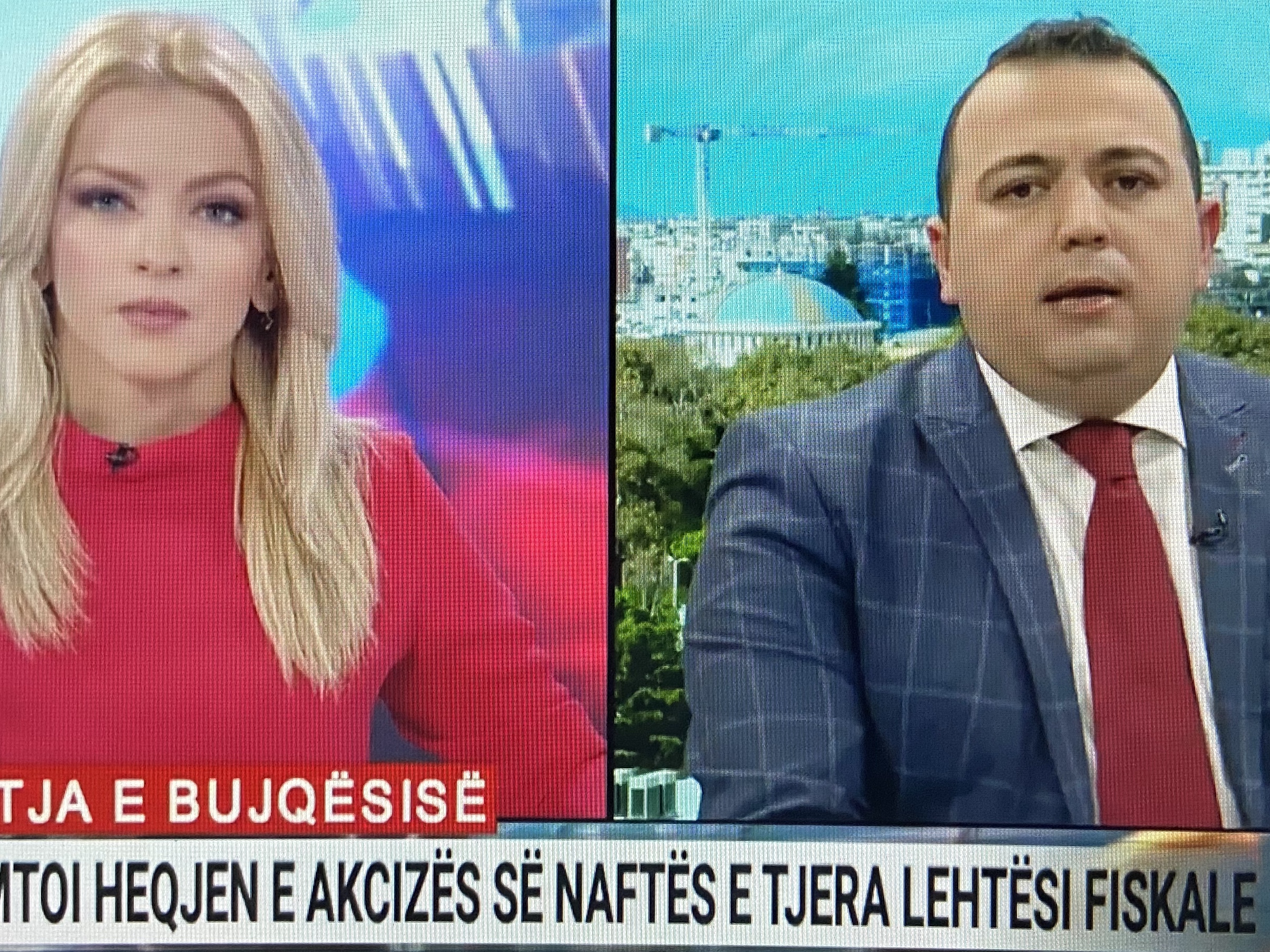 EFD136B5-33BE-4A6C-8248-8E142D207C9F