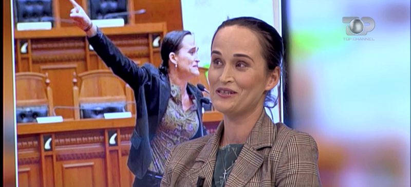 737A6994-6471-4055-B93D-5249B01C8582