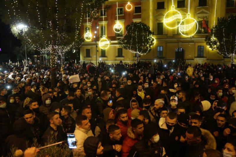 620AD6E7-4B9E-435F-A4EE-C624F381EC32