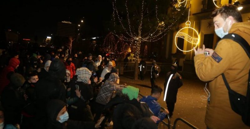 D0E11549-622B-4F12-9302-3C1F3DFB54AA