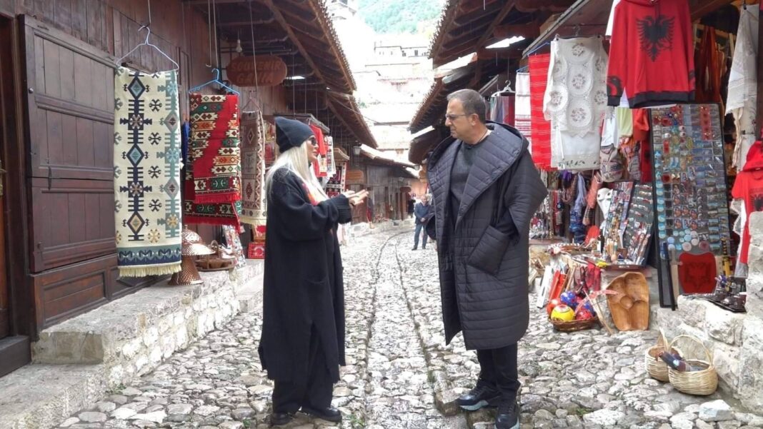 ana-oxa-ardit-gjebrea-1068x601