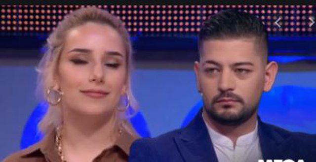 1492B094-DEFC-453F-A10B-68F0D15008F5