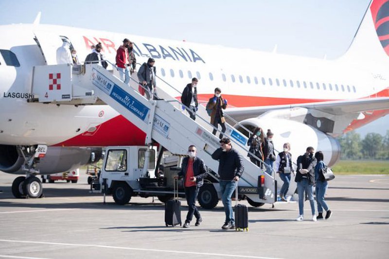 24DCB5E8-2B0A-47A8-98D2-0CA48F79B956