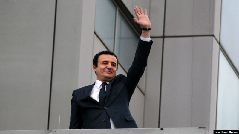 2F0B6B2D-267B-4EEE-8A8A-011878A1D375