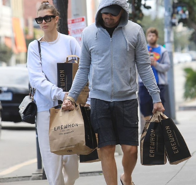 62B4AEED-E93C-485B-B579-B316BE1D9551