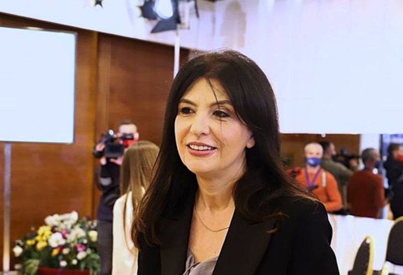 800-0-a6842f8f5141b079b5288a71b84e8e99