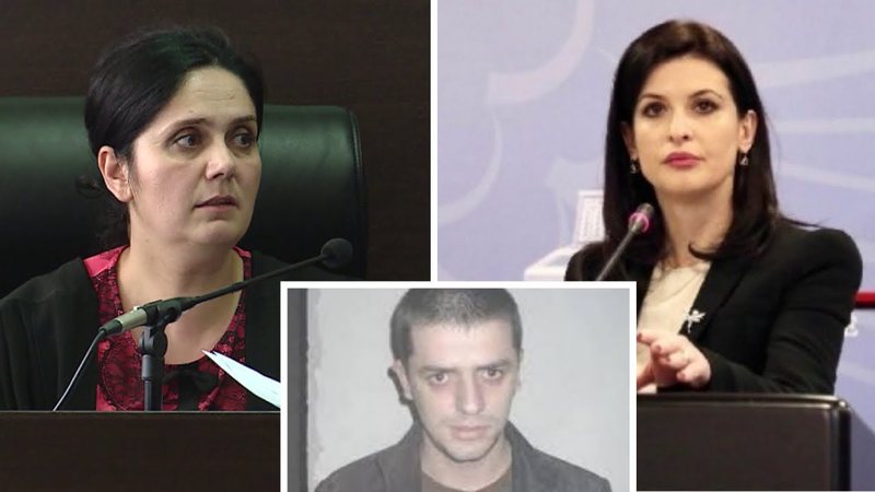 AB8BCF30-168C-4734-B853-24888EE47AA6