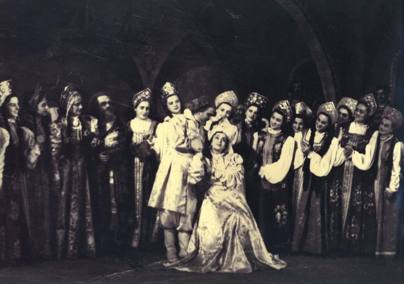 ADF22C5E-069B-45FF-A06C-9A234BD34B47