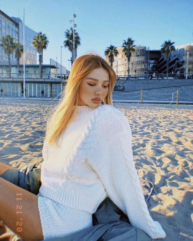 BE5466BF-3528-4BEF-AF4E-A785E09B9D04