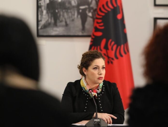 olta-xhacka-1-696x526