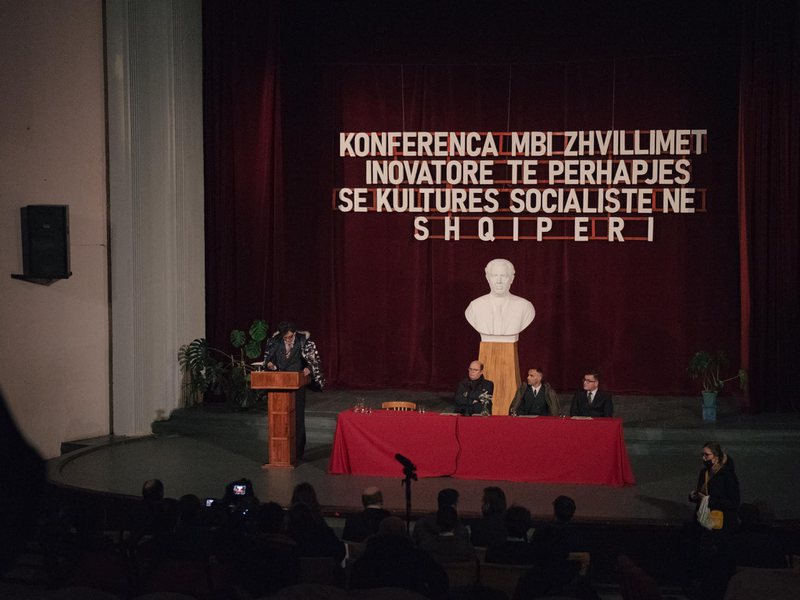 A584A5FC-FCFE-45FE-BC46-71894B43189A