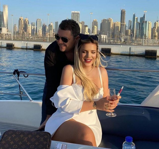 DBD7CD56-CD5F-44DC-A10E-5FFB1CAFEC29