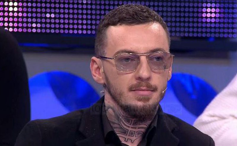 E6B18264-68D6-4F59-960E-0ABE79FEA72A