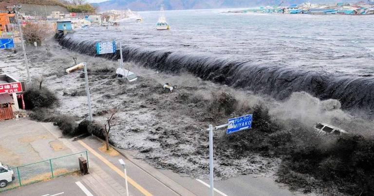 Toka nuk gjen qetësi/ Një tërmeti i fuqishëm me magnitudë 6.8 ballë godet këtë shtet, publikohen pamjet e frikshme si “shkundet” vendi (Video)