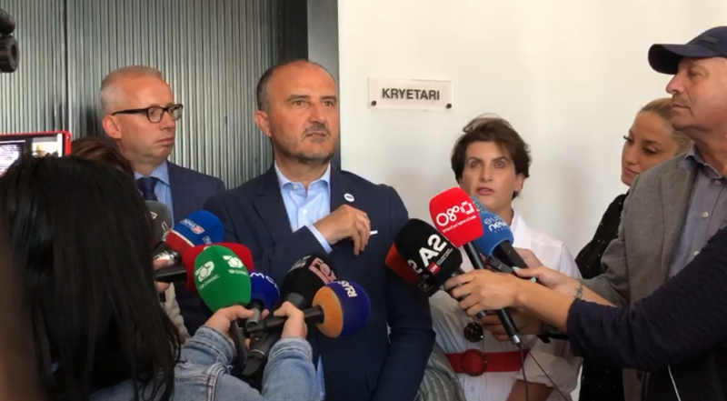 A0E76C84-E2A2-4D38-B406-7D9DD07301D2