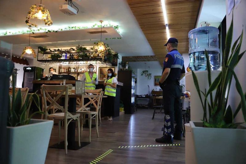 8D3ECF82-81BB-4B04-AE34-9AAF1C9C5EBB