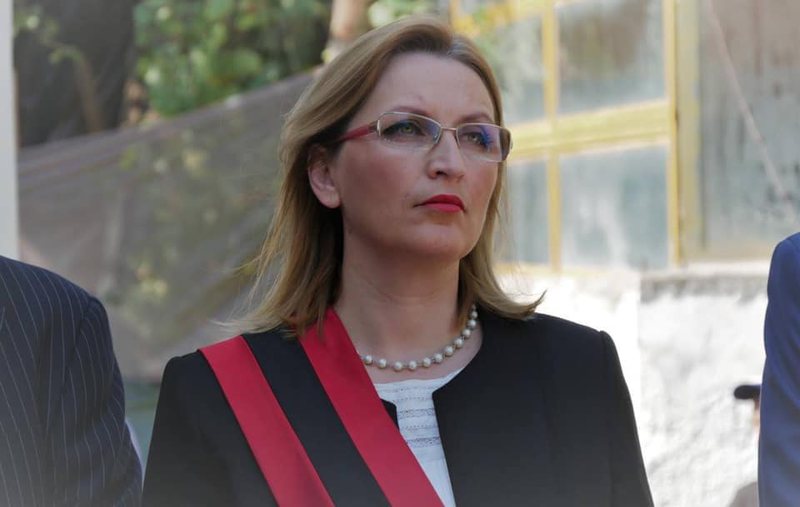 DD2DEE13-BE80-4716-8E88-A4A04565948E