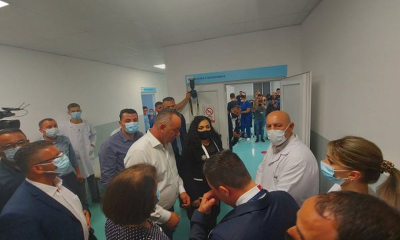 3FA5AE23-FC5D-41EE-B1DC-060844E507CD