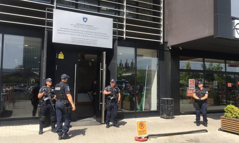 652D6C28-7D60-41EA-B196-96FC4B794701