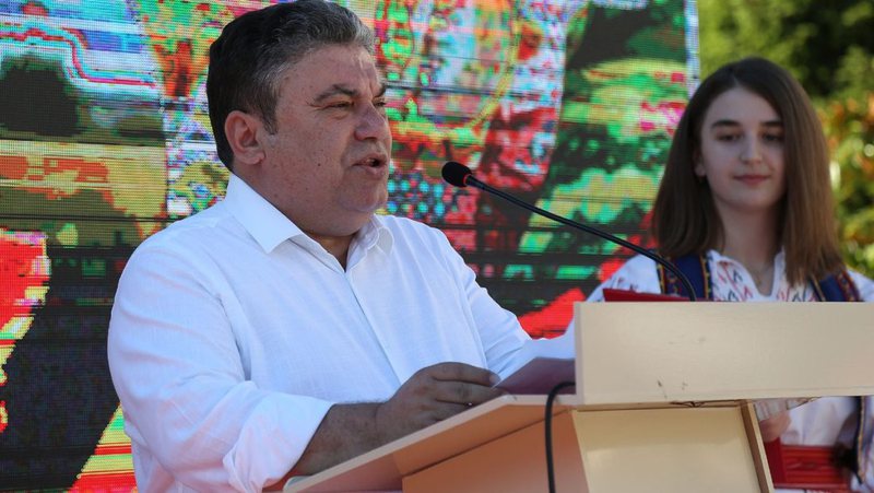 94021CC8-E200-46FF-A431-38C3D0D39043