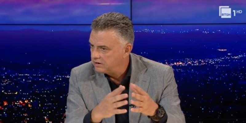 ABA9EBBB-22B2-46F5-AEE1-04A8DC37D7DC