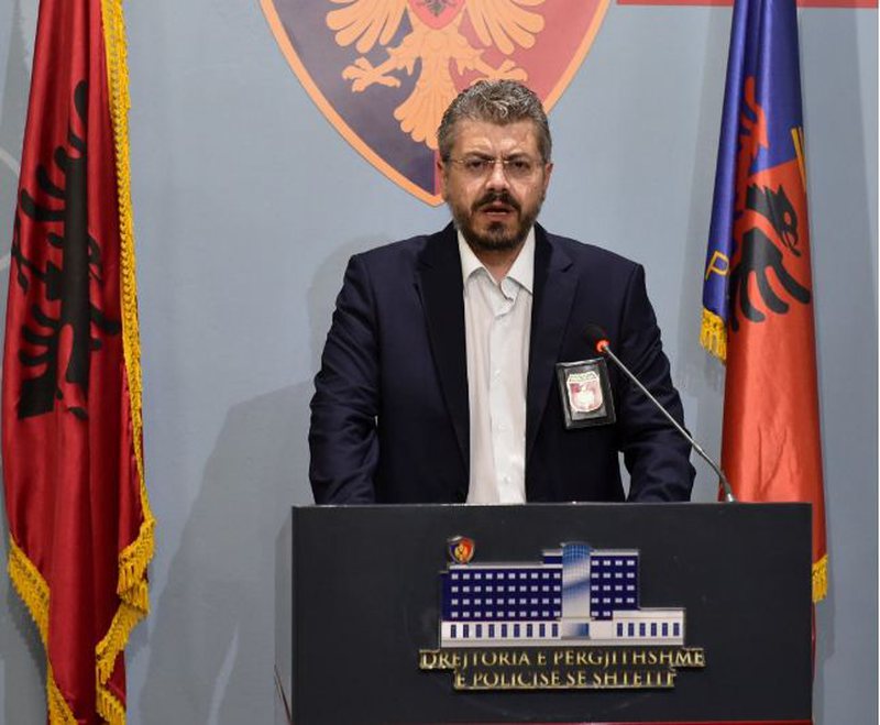 E2F587DA-4083-4C5A-B89F-5D73E47CA308