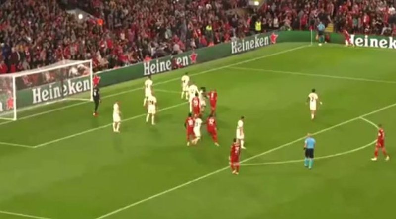 24939E8B-6737-40C0-A0D2-016D508E75C9