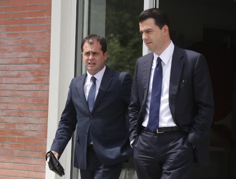 8A967597-EC30-4B8E-9D18-5394E6D0EC6D