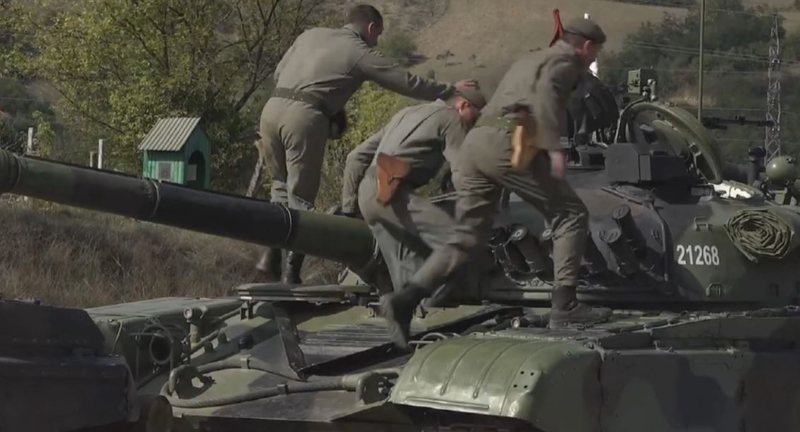 8C7AE6E3-A23F-4B8B-9749-4A0BEFD11992