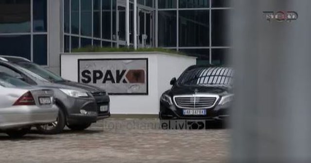 730BBAF3-20C1-4DBB-80F4-1AB3E8BC35E8