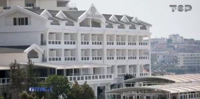 8EFB0E73-764B-4421-BC3B-D391A5E083C1